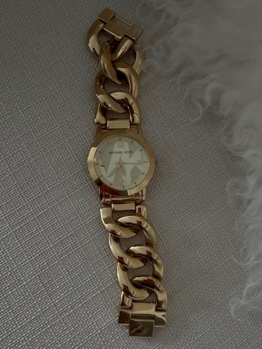 Michael Kors gold-tone Runway Twist chain-link watch